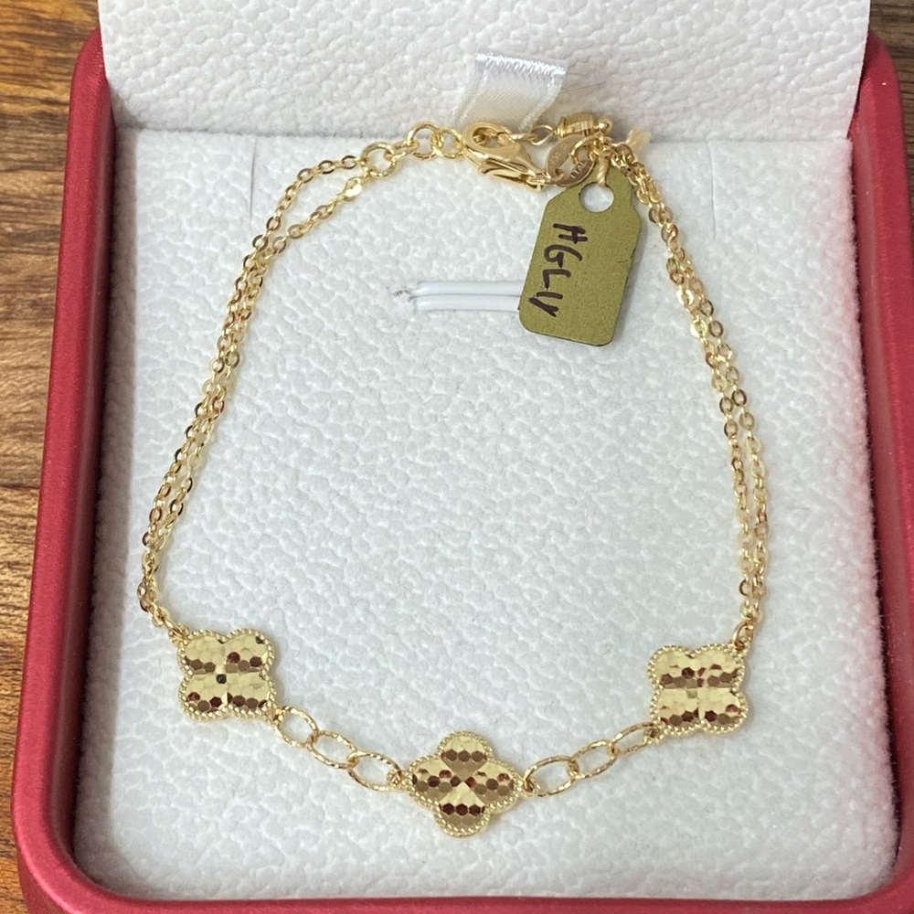 18K Yellow Gold Reversible Diamond Cut Clover Bracelet